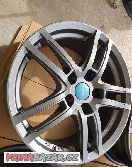 Tucson santafe cx-5 sportage  5x114,3 r17 crv outlander