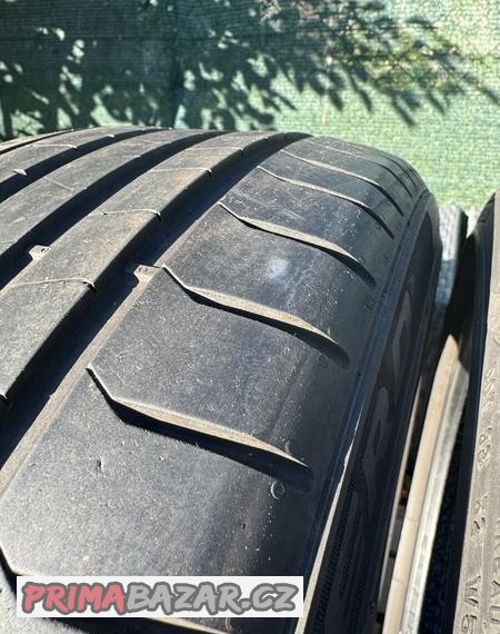 Letní pneu Pirelli 2 ks 245/35/20 95Y s gelem proti defektu