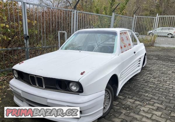 BMW e 30