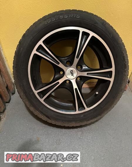 Prodám zimní pneu R15