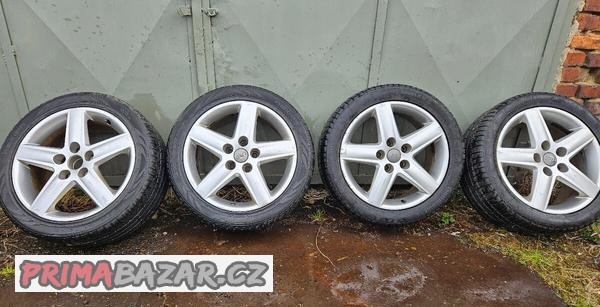 235/45R17 5x112