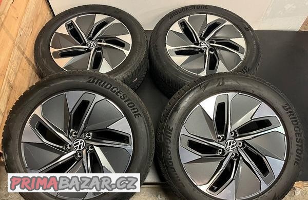 VW ID.4 Zánovní zimní sada