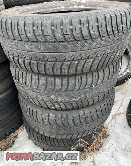zimní sada 4 pneu Good Year 215/60 R16
