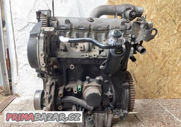 Motor Renault Scenic F8T po dílech