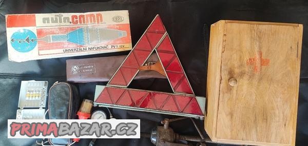 Prodám staré auto příslušenství