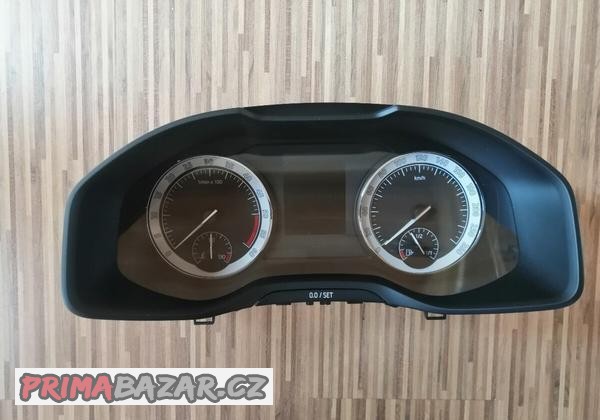 analog budíky škoda kodiaq 2,0 tdi top stav