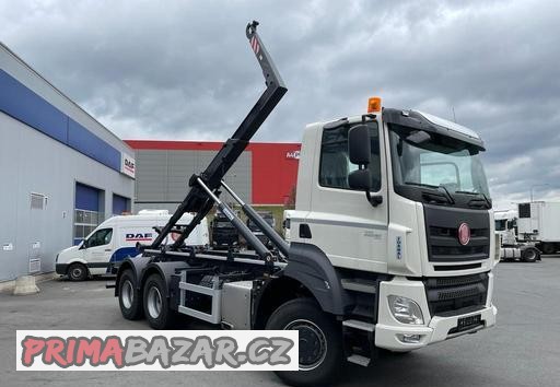 Prodej, skladem, TATRA 6x6 hákový nosič kontejnerů FORNAL