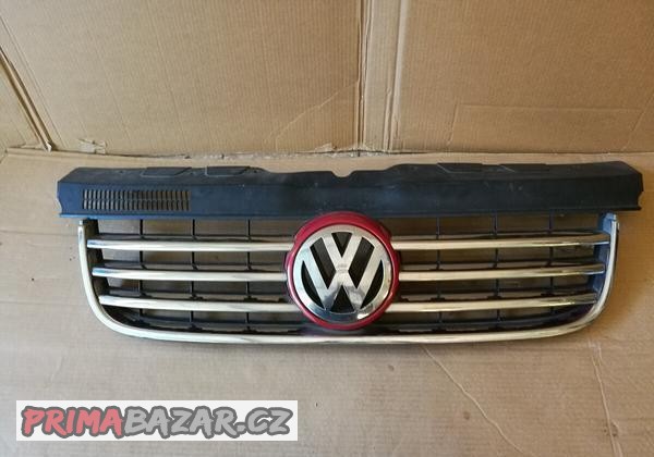 VW T5/Transporter přední mřížka chrom/střed lak/č.2