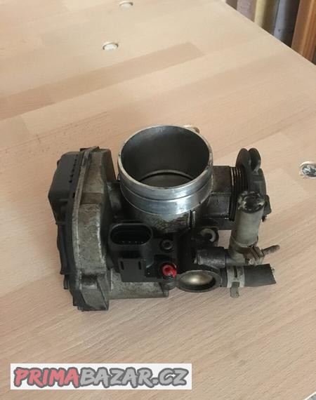 Škrtící klapka Golf 4 1.6 74kw