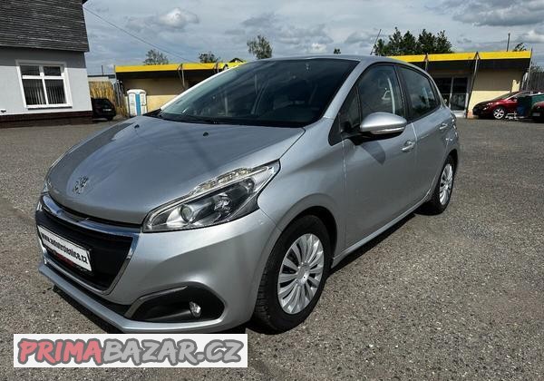 PEUGEOT 208 1,2i PURETECH -- MÁLO KM - NOVÝ SERVIS