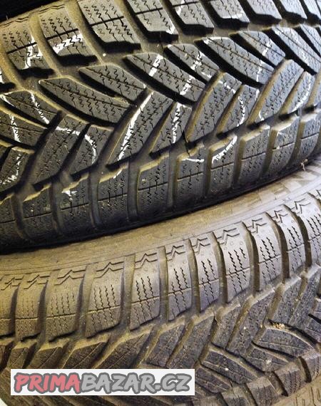 195/60r15 m+s Dunlop