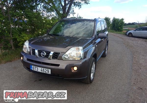 X trail 2,0 110 kW, servisní kniha