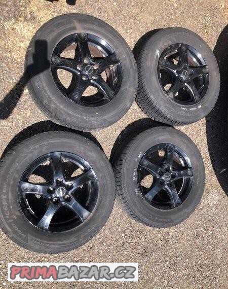 574. zimní pneu 215/70/16 vč. alu BORBET 5x114,3