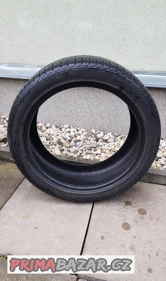 Zimni pneu NOKIAN 245/40/R18_97V XL 1ks