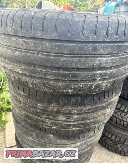 Nokian 255/45 zr r19