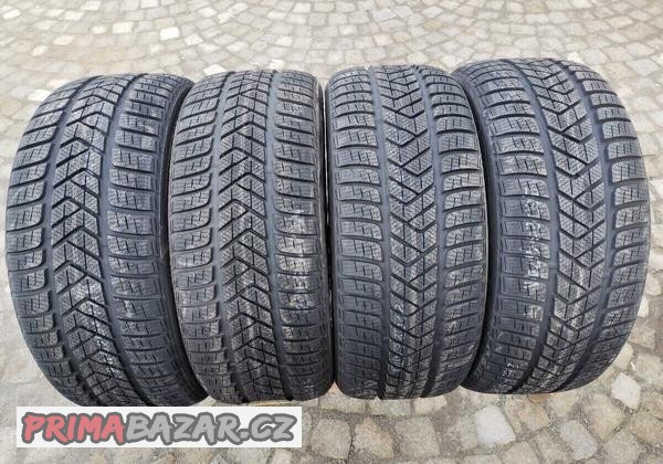 235/50/18 zimni pneu PIRELLI 235 50 18