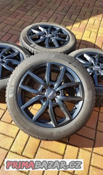 ALU kola DEZENT / ŠKODA / VW 5x112 R17 pneu 215/55/17 7mm