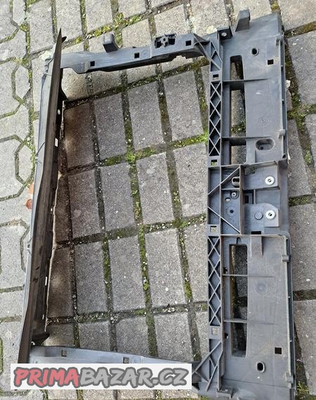 Škoda Karoq stěna chladiče. Chladičovka