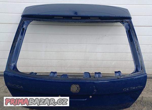 Zadní páté 5-té dveře Škoda Octavia III combi