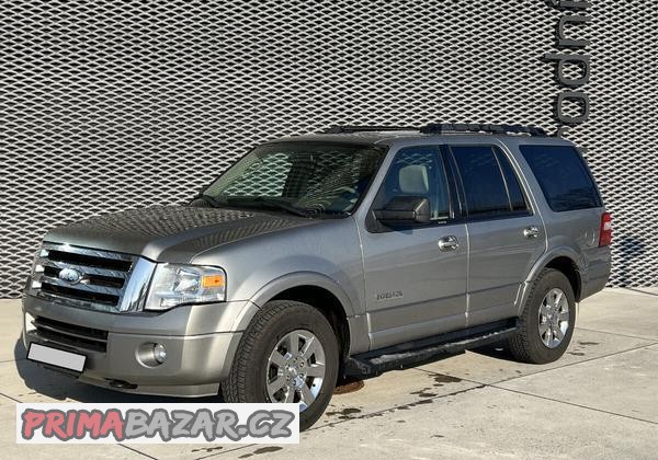 Ford Expedition XLT 5,4 V8, 1. majitel, 67 000 km, 4x4