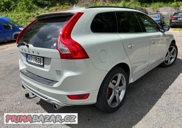 VOLVO VC60  D5  4x4  151KW  Manual