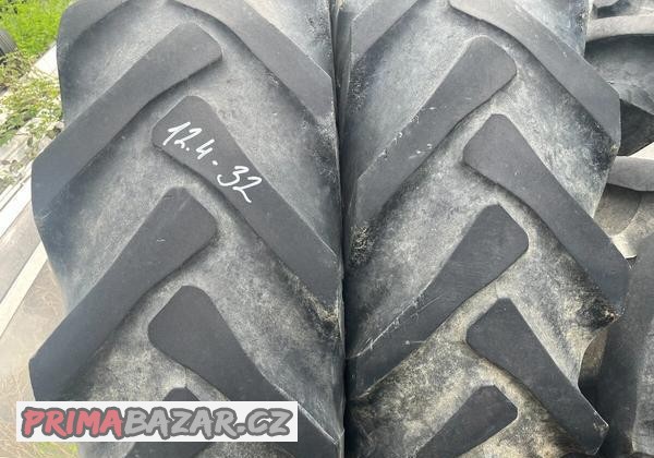 Pneu Traktor 12.4r32 12.4 32 R32 12.4/32 12.4-32
