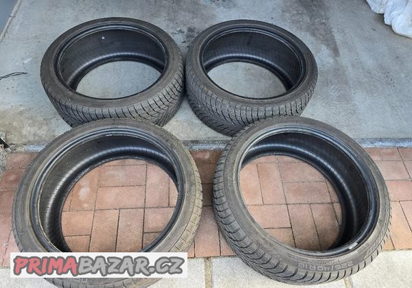 Nokian Tyres WR Snowproof P 225/40 R18 92V