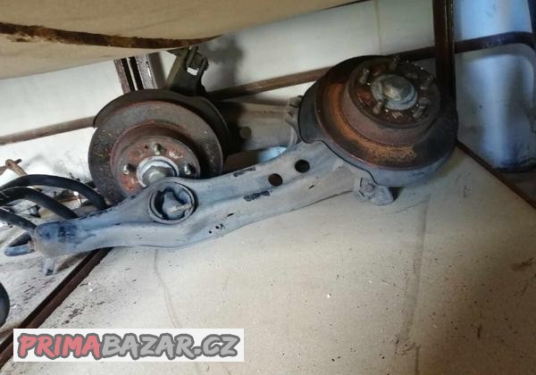 Honda integra Type R podélna ramena