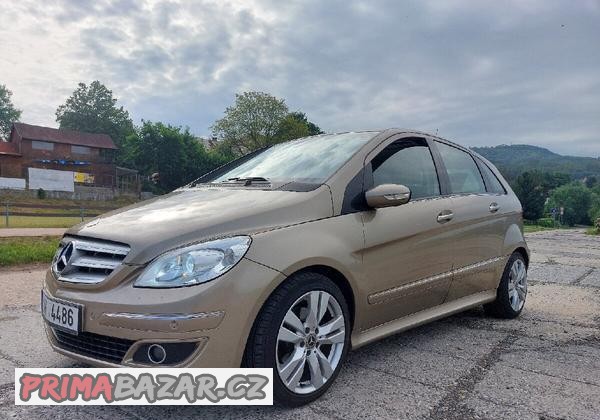 Mercedes-Benz B200