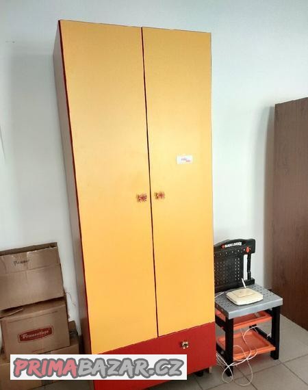 prodam-detskou-skrin