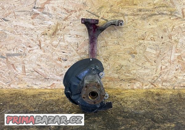 KOMPLETNÍ LEVÁ PŘEDNÍ TĚHLICE AUDI A6 4F