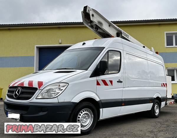 10m plošina 3.5t Mercedes Sprinter 311 CDI 2.2 dodávka 2007