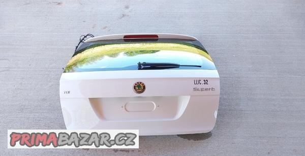 Škoda Superb 2  - Zadní dveře bílé