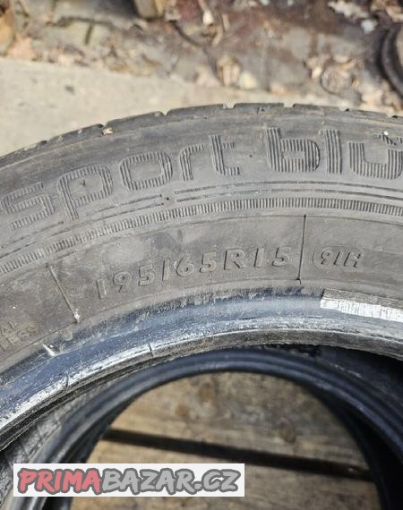 Letní PNEU 195/65 R15 Dunlop