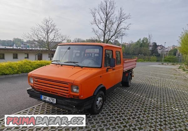 Třístranný Sklápěč LDV 400,2,5 TD,71 kw,Nová STK,7 míst