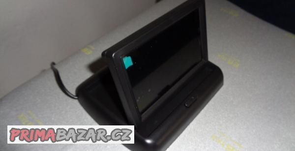 Monitor plus couvací kamera