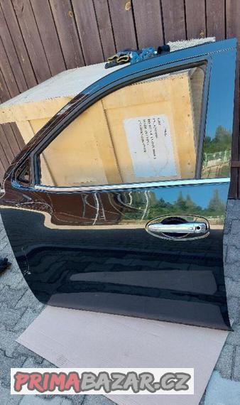 Dveře,zrcátko aj. díly Nissan Navara D23 Renault Alaskan