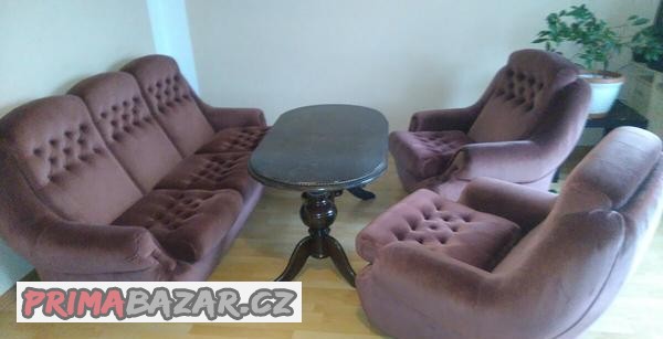 sedaci-souprava-stul