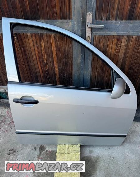 Dvere skoda fabia 1 prave predni