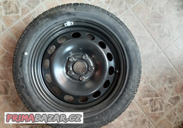 Pirelli P7 205/55 R16 včetně disku
