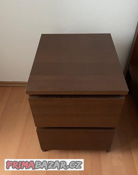 2-nocni-stolky-ikea