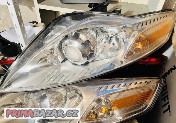 Ford Mondeo mk4 levý Xenon