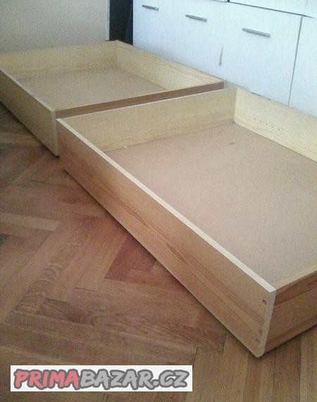 2 šuplíky na kolečkách - úložný prostor pod postel,