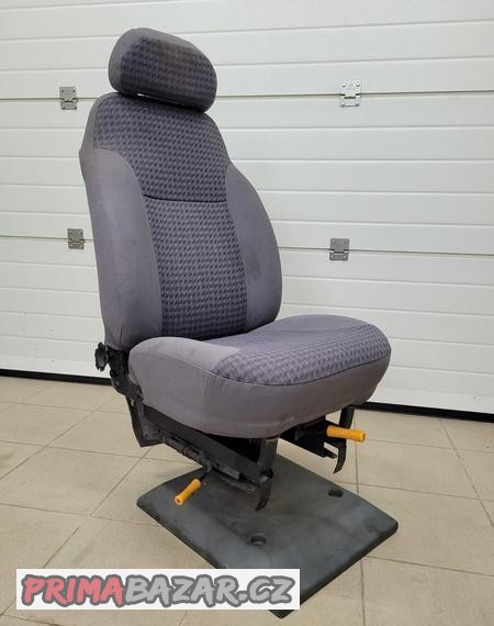 Otočná sedacka