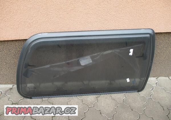 Okno ke karavanu HOBBY z roku 2007 č. 11 - boční