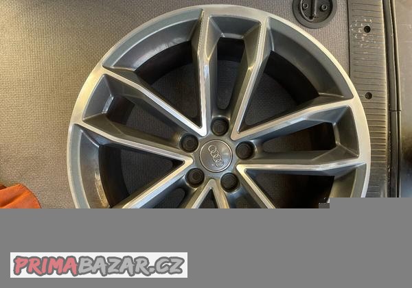 Originální disk Audi A5/S5 R18