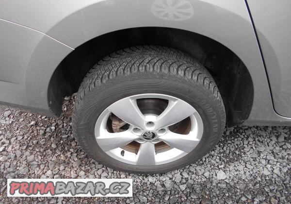 škoda orig alu kola škoda viz foto včetně obutí 15 palců
