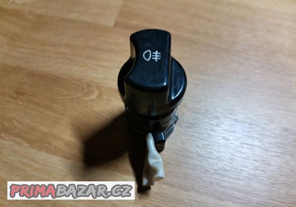 A31 Spínač mlhovky PAL Škoda Garde Rapid
