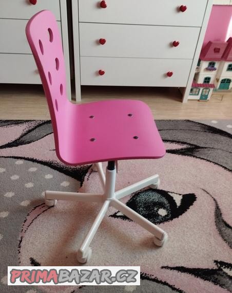 detska-otocna-zidlicka-ikea