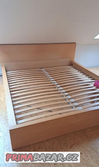 postel-180-s-s-rosty-1-nocni-stolek